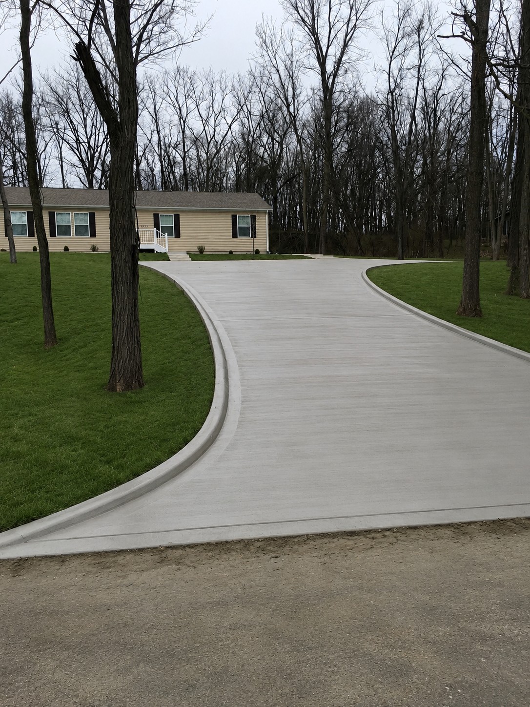 Concrete Driveway Klinger Lake in Sturgis Michigan